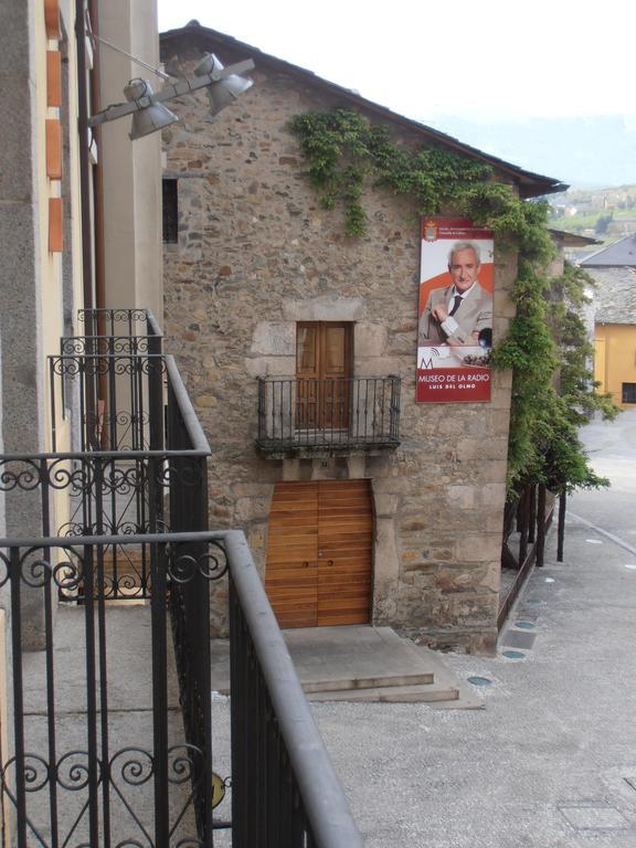 Hostal Virgen De La Encina Ponferrada Zimmer foto